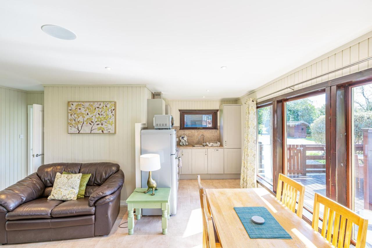 Chalet Birch 12 With Hot Tub